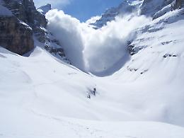 FORMAZZA. Scialpinisti dispersi erano sepolti sotto due metri di neve