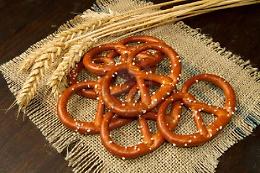 Bretzel e soda caustica: il pane tedesco che sorprende a ogni morso 
