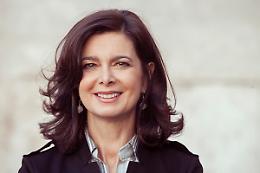 SUSA. Insulti razzisti: reintegrato agente che ironizzò su Boldrini