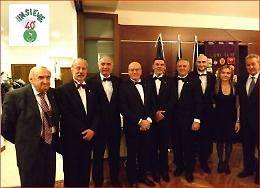 CASTELLAMONTE. Il Lions Club Alto Canavese festeggia il suo quarantennale con l'ingresso di tre nuovi soci