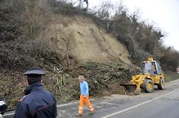 CUNEO. Frane e smottamenti in provincia di Cuneo per forti piogge