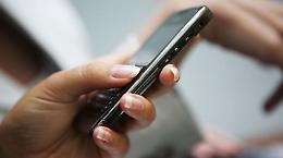 TORINO. Poliziotto stalker, su whatsapp 'devo piegarlo in due'