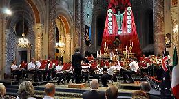 CASTELLAMONTE. La Filarmonica presenta i nuovi Maestri Dino Domatti e Bruno Lampa, festa per i 40 anni dei Lions