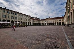 IVREA. Un maxischermo in Piazza Ottinetti per gli Europei