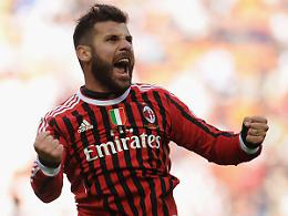 CALCIO. Indagati Paletta, Nocerino e Denis