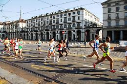 TORINO. Atletica: Maratona di Torino, Grano sfida keniani ed etiopi