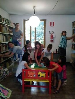 BANCHETTE. Riapre la biblioteca comunale con il volontariato