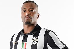 JUVENTUS. Lesione muscolare, 30 giorni di stop per Evra