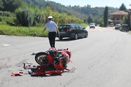 GASSINO. Schianto mortale, perde la vita un motociclista