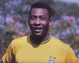 CALCIO. Da Cruijff a Pelé, 200 cimeli in museo itinerante