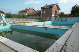 CHIVASSO. Castelrosso, una frazione in balìa del degrado