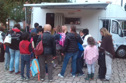 BORGOFRANCO. 80 bimbi si fanno tagliare le unghie. Analisi del No Piro sull'inquinamento