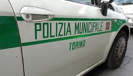 TORINO. A 160 km/h in strada, oltre mille euro di multa e dieci punti sulla patente