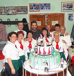 Borgofranco. Mega torta firmata Pitti per il 60esimo dell'Associazione Carnevalesca del Borgo