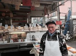 CHIVASSO. Venditore ambulante per 67 anni, rimane senza posto al mercato...