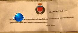SETTIMO. Parcheggi selvaggi, spuntano "minacce di multa" del Comune. Ma è tutto finto