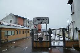RONDISSONE. Casa di riposo: "Lavoriamo senza stipendio da tre mesi"