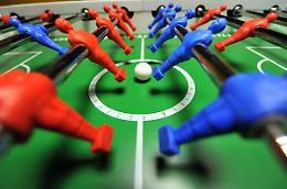 Castiglione si gioca tutto sul campo... da calcio balilla!