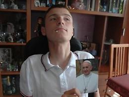 PINEROLO. Morto Michael, il 14enne distrofico che commosse il Papa