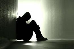SETTIMO. Si toglie la vita a 15 anni