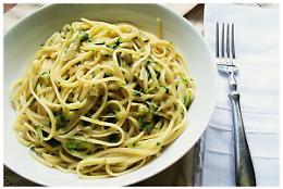 TRENETTE CON ZUCCHINE E ZAFFERANO CON  IL VERDICCHIO