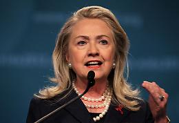 WASHINGTON. Sparite 15 email dalla posta di Hillary Clinton. E’ giallo