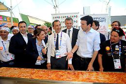 MILANO.  A Expo la pizza più lunga del mondo