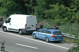 PAVONE CANAVESE. Autotrasportatore legato e incappucciato in rapina su A5