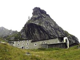 IVREA. Santi, soldati e martiri