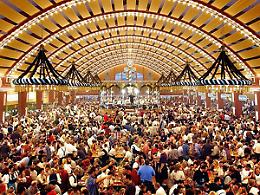 TORINO. Oktoberfest doc bavarese all'Oval