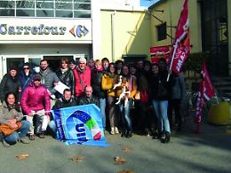CHIVASSO. Sciopero al Carrefour