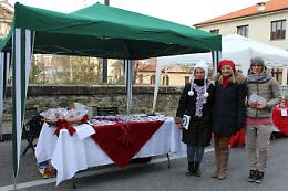 LANZO. "In Punta di Cuore" in mezzo ai cittadini.