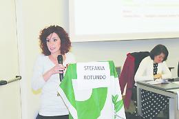 SETTIMO. Pasticcio Pd, la Rotundo non mangia il panettone