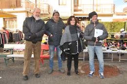 Venaria: Ambulanti al lavoro  per aiutare a pagare le spese  legali a sei colleghi accusati di interruzione di pubblico servizio