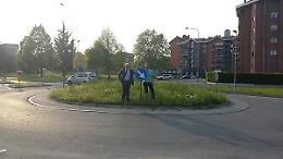 VENARIA. Una rotonda per Rolando Dal Piaz