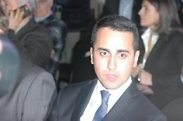 IVREA. M5S: Di Maio, "a Ivrea la politica ascolta, Leopolda non c'entra"