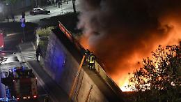 TORINO. Incendi: fiamme alla Gondrand, bruciati 30 veicoli