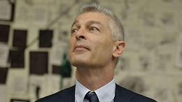 IVREA. M5s: Morra, a noi Ivrea, a voi Leopolda e le cene eleganti