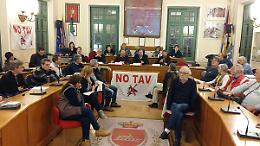 VENARIA. È polemica sulla concessione della sala consiliare ai No Tav
