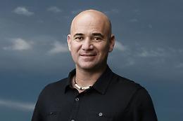 TENNIS. Agassi torna a Wimbledon, Global Ambassador Lavazza
