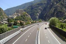IVREA. Autostrade, 4 anni di proroga. Gara per la  Torino-Aosta