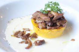 Flan di Funghi Porcini con crema al Parmigiano