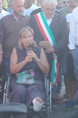 CHIVASSO. Gianna cade e si rompe una gamba