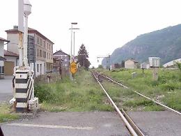 BORGOFRANCO. Il sindaco Livio Tola: “Riaprite le stazioni”