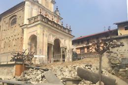 SAN MARTINO. Crolla il muro e salta l’inaugurazione