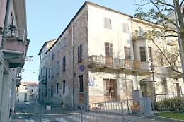 CIGLIANO. La storia infinita dell’edificio...