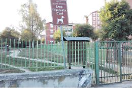 SETTIMO. Area cani al parco Pertini, il dibattito si accende sui social