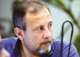 Aspettando il bidone intelligente, Cirillo "balla" con quelli vecchi
