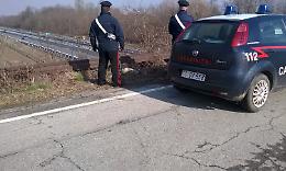 SAN BENIGNO. Ancora sassi giù dal cavalcavia