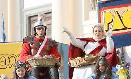 ROMANO. In festa con Domina e Console